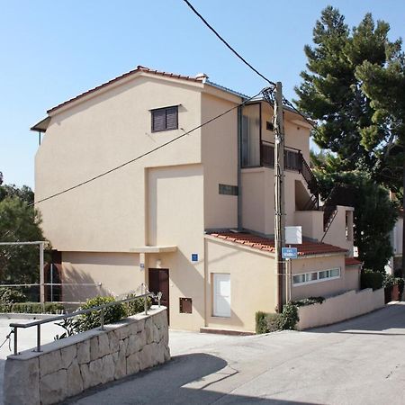 Apartments By The Sea Nemira, Omis - 5884 Tice Εξωτερικό φωτογραφία